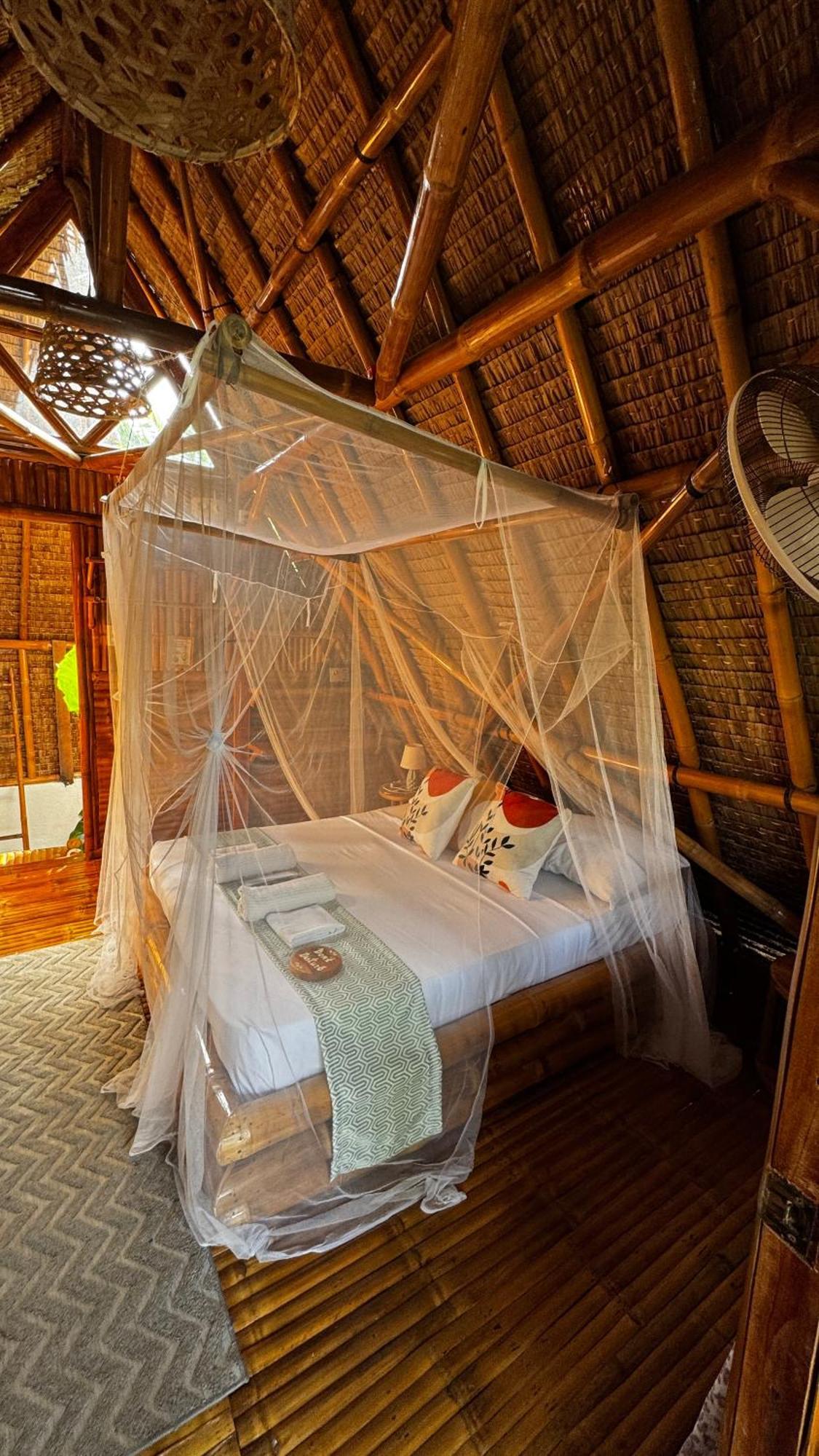 Tongo Hill Cottages モアルボアル エクステリア 写真